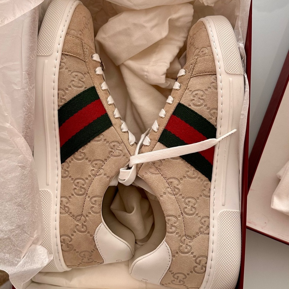 GUCCI brown suede classic red and green strip Womens SZ 7 sneakers NWT & Box
